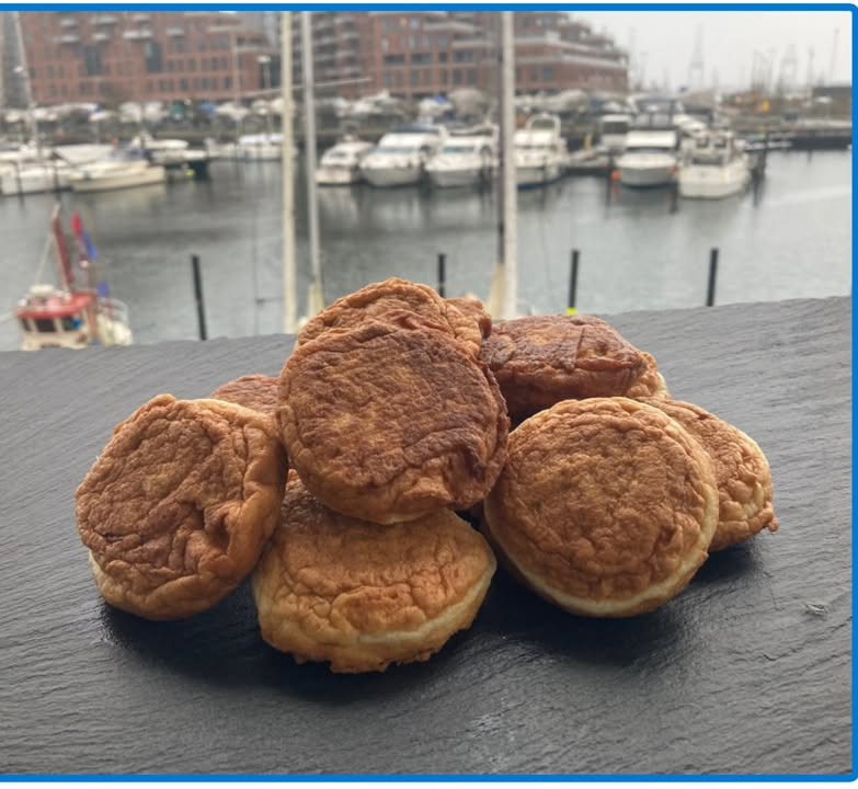 Meny Hobro tilbyder 20 fiskefrikadeller til madpakken for 75 kr. 