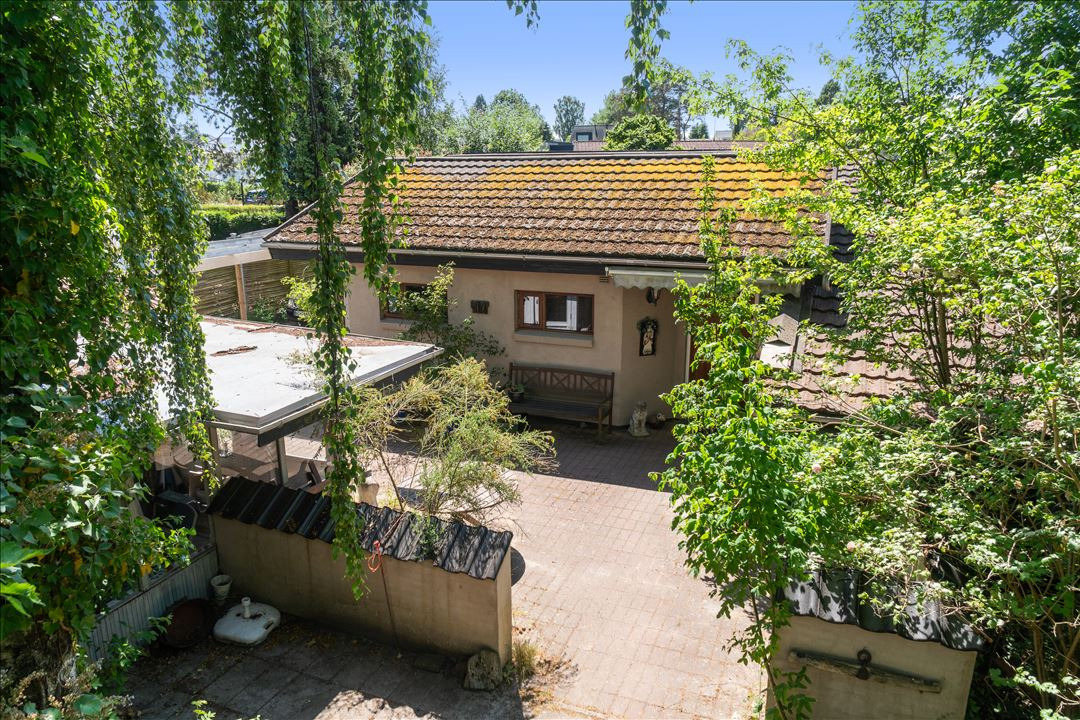 Til salg hos EDC Torben Larsen: 1 plans bolig på 151 m2 på 1070 m2 grund