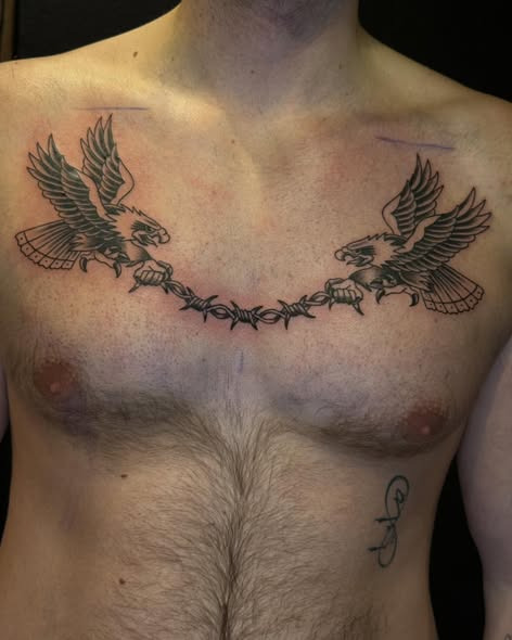 Sikre dig en tid hos Andreas hos Mr. & Mrs. Tattoo i marts