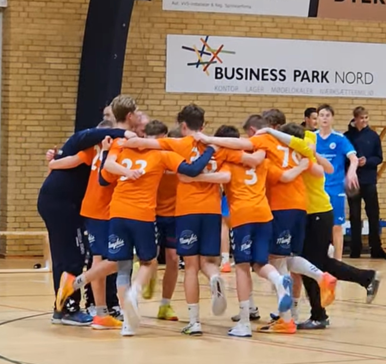 Hornbæk triumferer i hæsblæsende topopgør mod Støvring