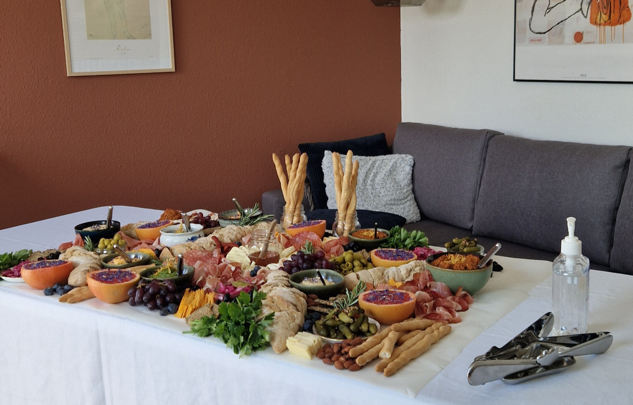 Festive Food sørger for smagsoplevelserne i private hjem: "Hun synes, det var befriende"