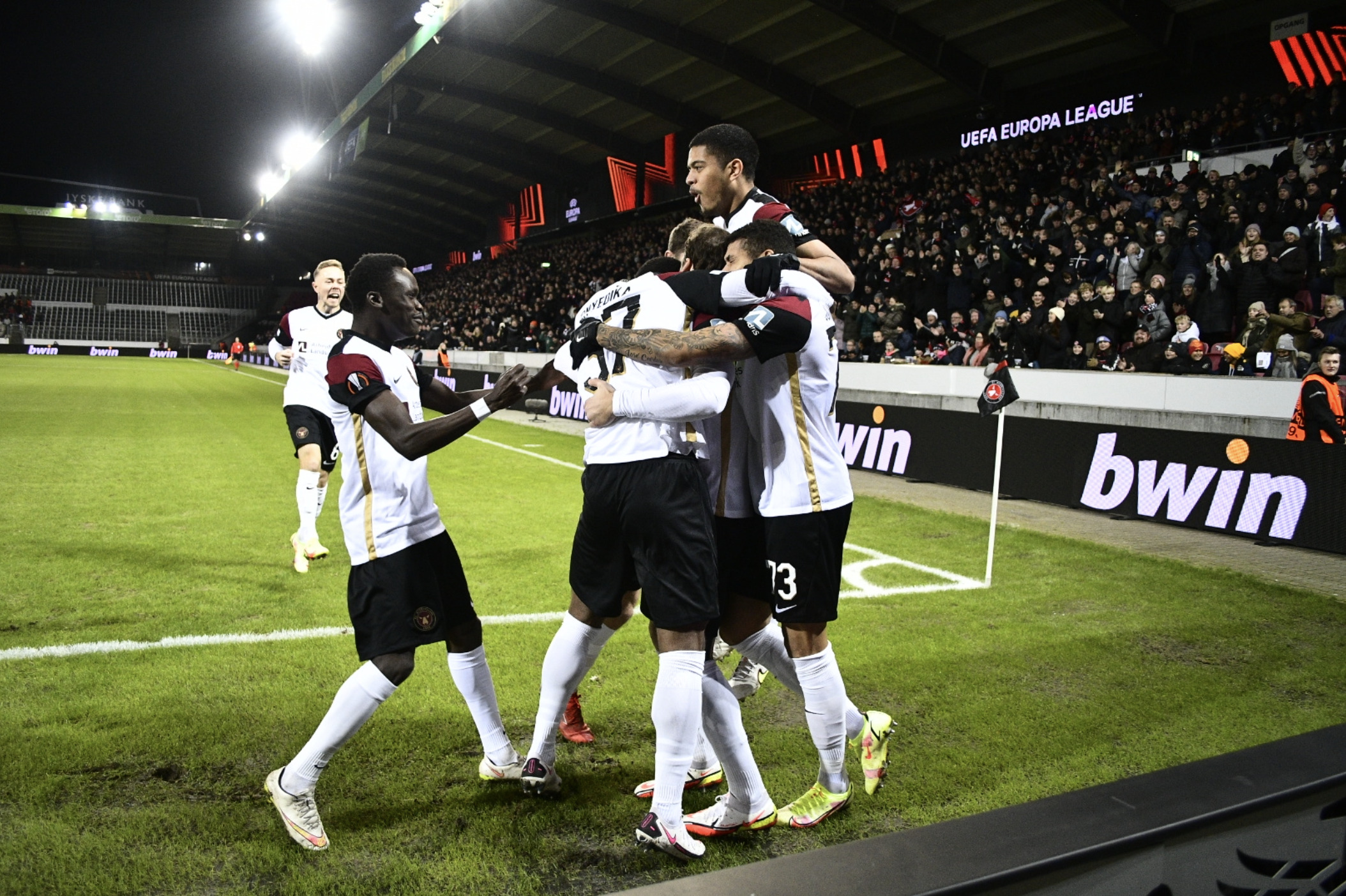 FCM slår Braga i højdramatisk affære