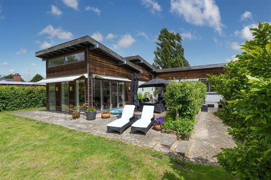 Top 6 over dyreste boliger til salg i Farum. Priser op til 14.000.000 kr