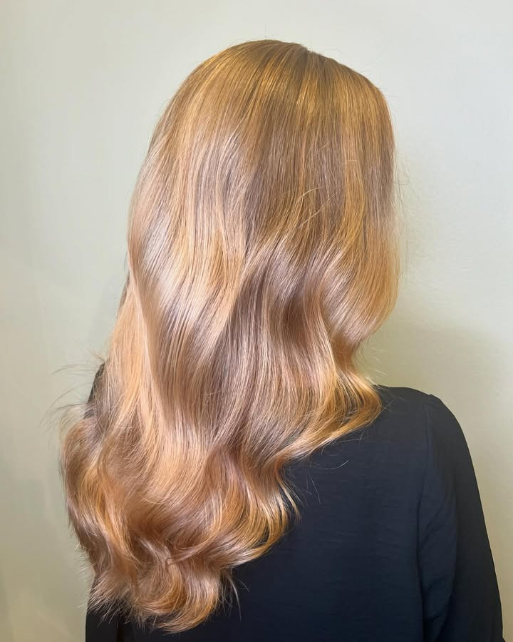 Bøgvad fremhæver kobber balayage som et farverigt alternativ til traditionelt lyst hår