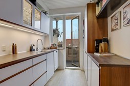 Ny pris på indflytningsklar 2V’er med sydvendt altan hos Mæglerhuset: 1.145.000 kr.