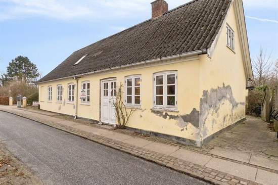 Åkrogen 4H er til salg for kun 275.000 kr.: Se de billigste boliger til salg i Grenaa her