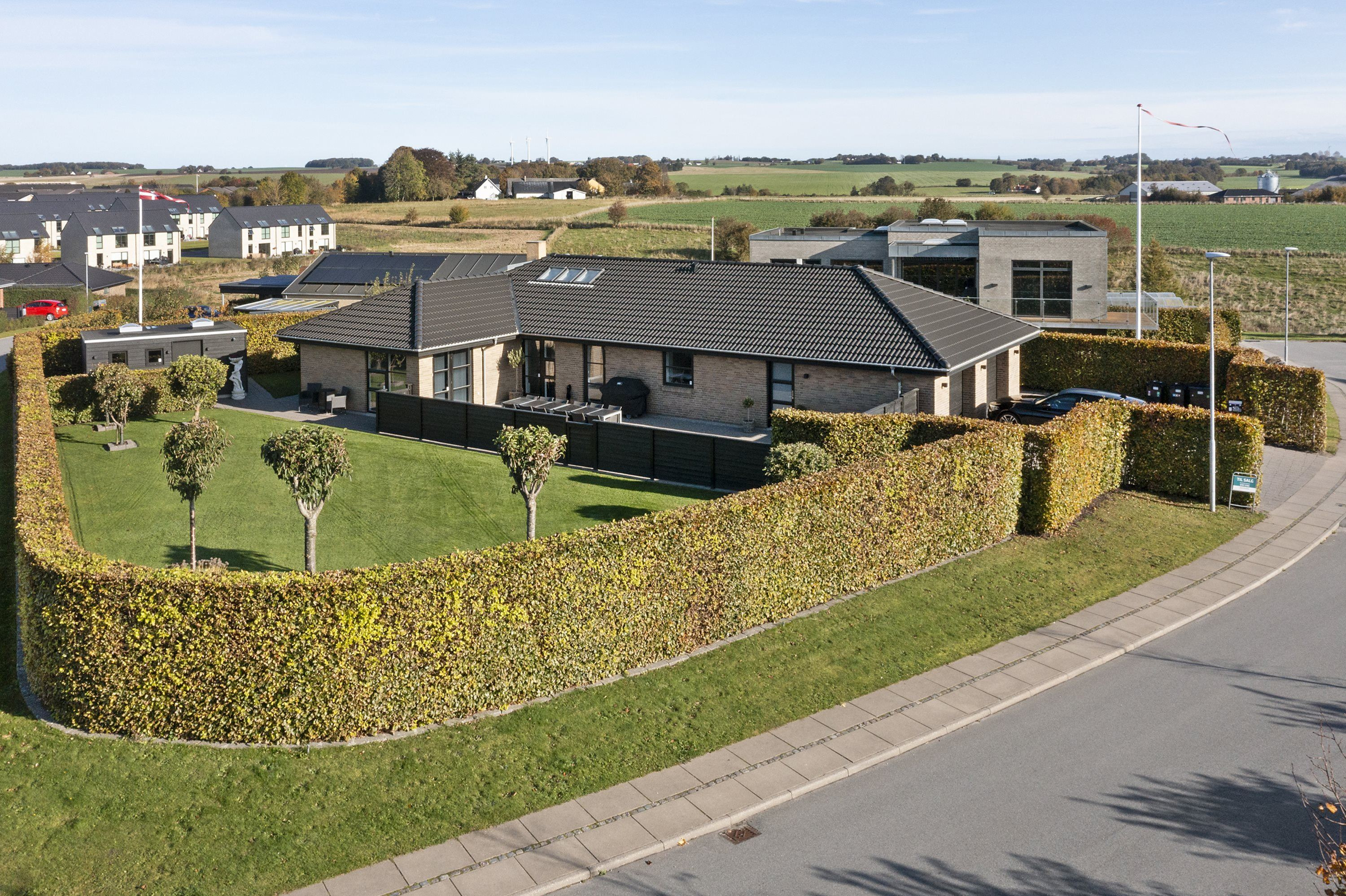 Netop kommet til salg: Søhøjparken 35 en af Triges dyreste adresser