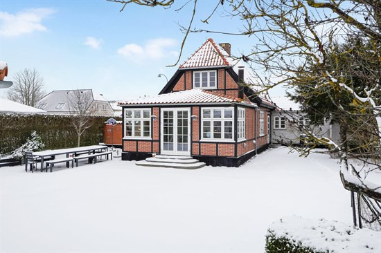 Risbjergvej 21 og 5 andre boliger er kommet til salg denne uge i Hvidovre - se boligerne her.