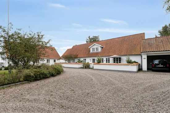 Top 6 over dyreste boliger til salg i Asnæs. Priser op til 9.995.000 kr