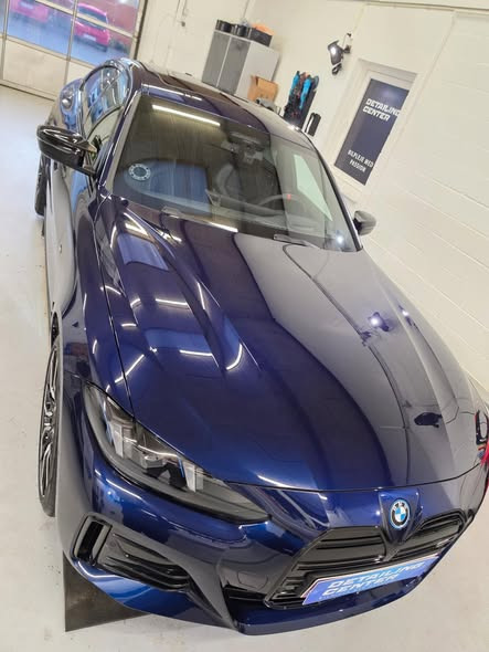 Detailing Center giver BMW i4 M60 permanent lakbeskyttelse med Opti-Coat Pro3