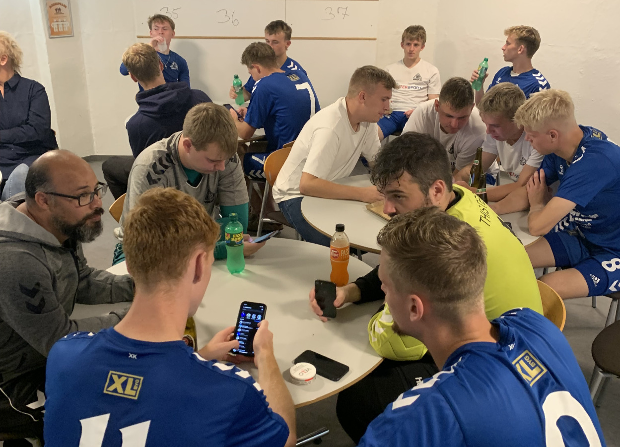 Vorup blander sig i toppen af Danmarksserien efter vigtig sejr: "Vi spiller sindssygt flot fodbold"