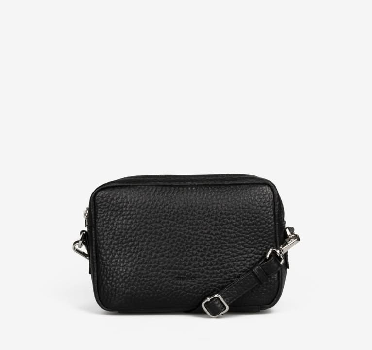 Rosengreen tilbyder rabat på stylish skind taske fra Treats