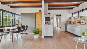 Flot istandsat landejendom i Vennebjerg fra Ejendomsmæglerfirmaet Thomas Risager A/S