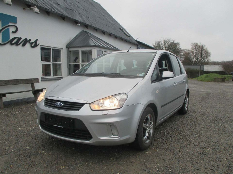 TT CARS ApS fremhæver Ford Focus C-MAX som et spændende køb