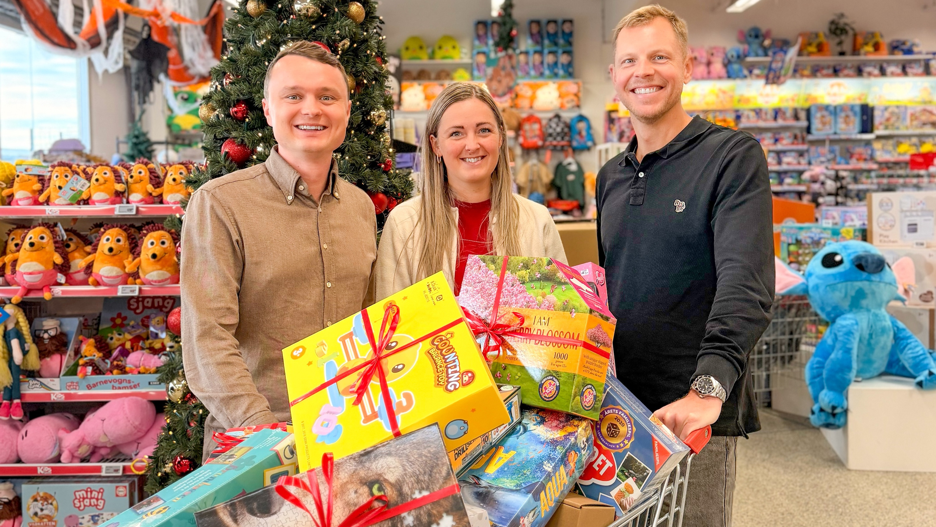 Aflevér legetøj hos Mæglerhuset – og giv et barn en glædelig jul