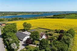 Top 6 over dyreste boliger til salg i Fårup. Priser op til 4.695.000 kr