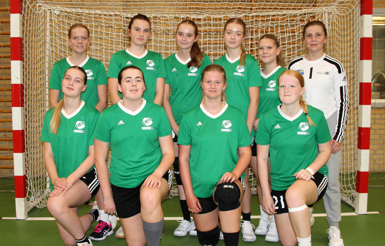 Nordøst-piger sikrer sig oprykning efter lokalbrag