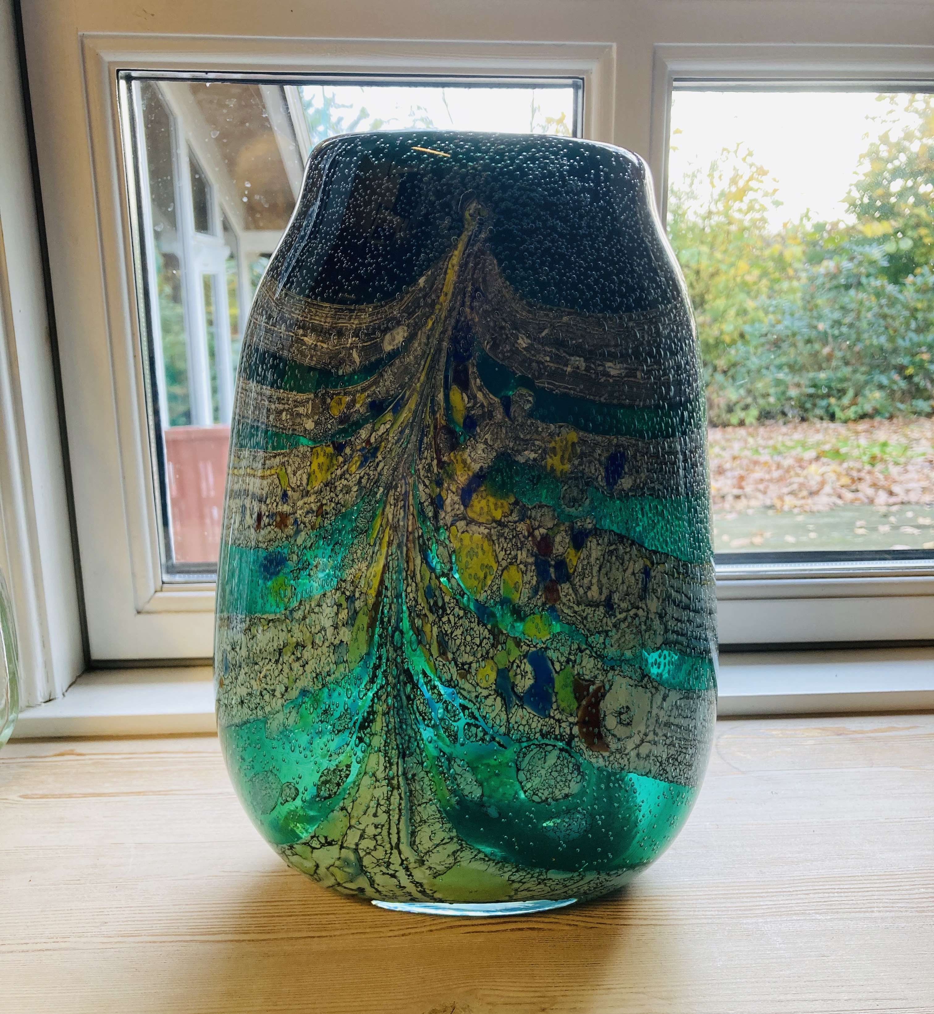 Nye varer på hylderne: Besøg Glashuset, Antik & Design i dag