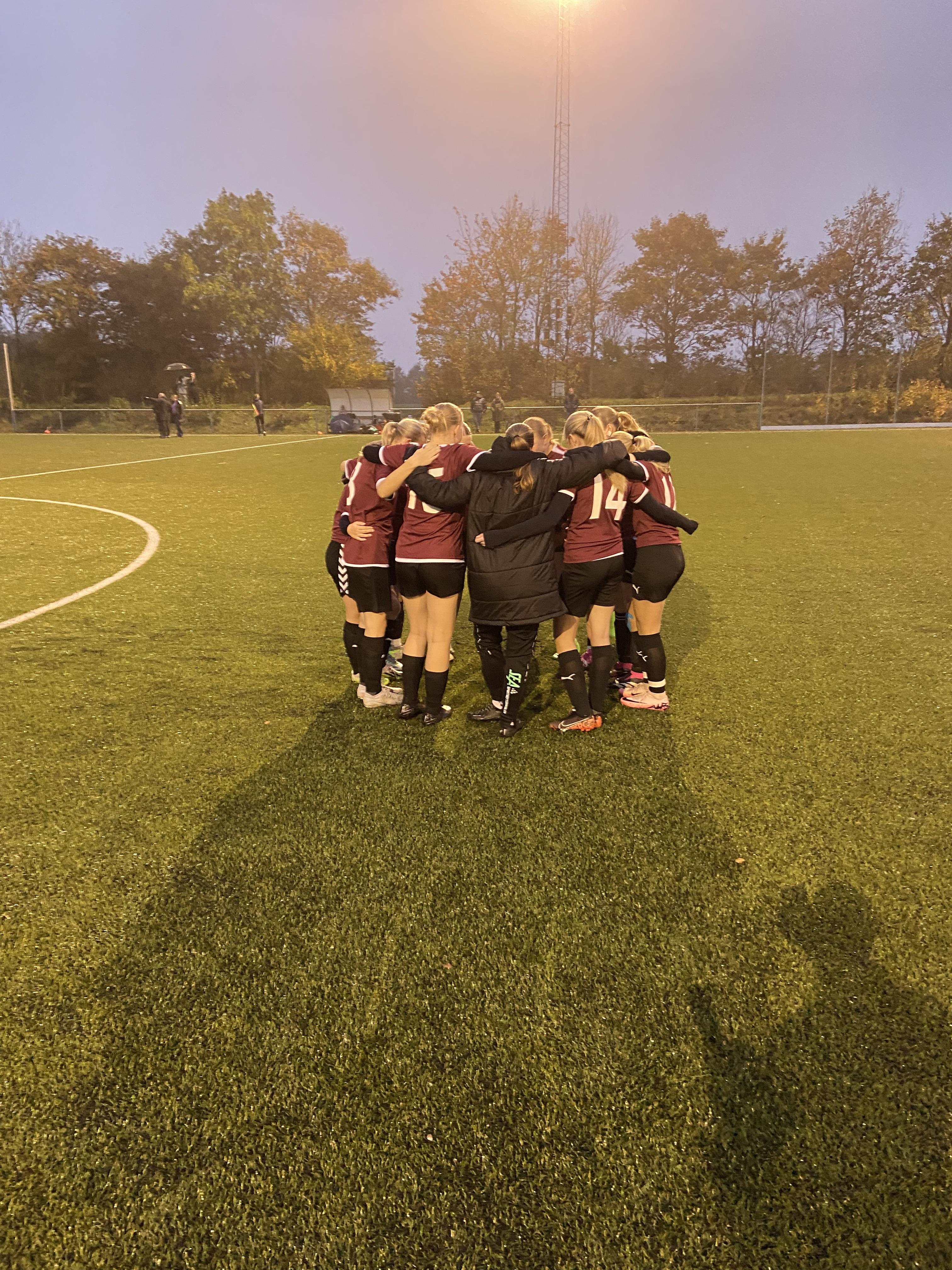 Fyrkat Q afslutter året med dramatisk comeback-sejr over NB/SSK/RIF