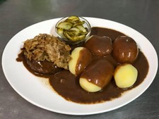 Kiosk & Bistro ved Shell Ekspress Mariagervej tilbyder online menu og bestilling via Wolt og Just Eat