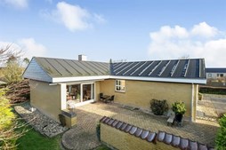 Pris sat ned med 124.000 kr. på Blishønevej 4