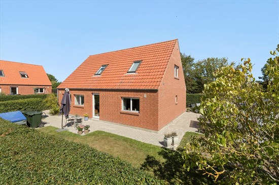 Hasselbakken 161 og 2 andre boliger er kommet til salg denne uge i Grenaa - se boligerne her.