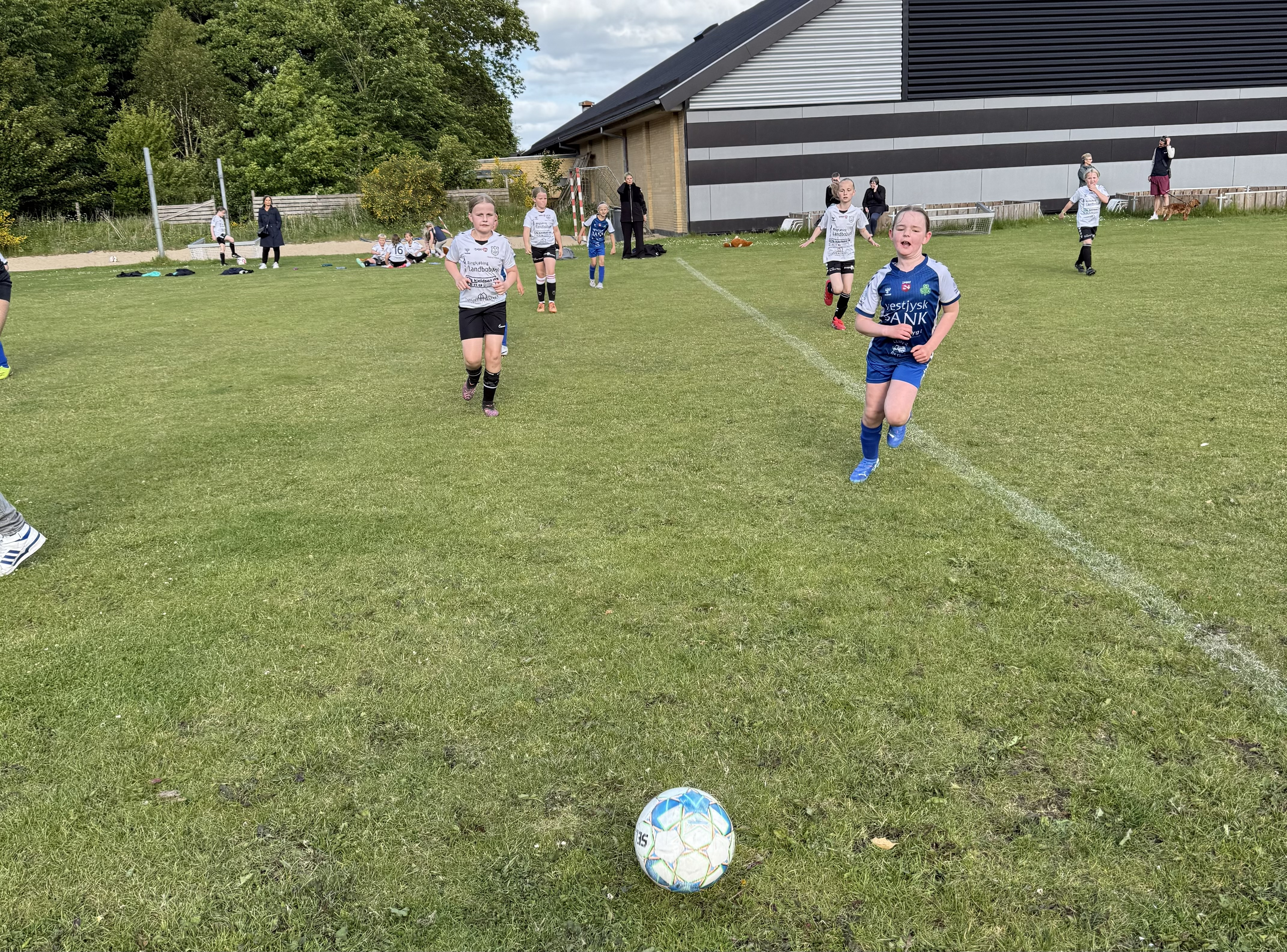 Lemvig GF U10 Piger deler point med Mejrup GU i forrygende opgør