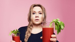Linda P bringer grin og eftertanke til Hjørring med 'Slutty Mary 2024'