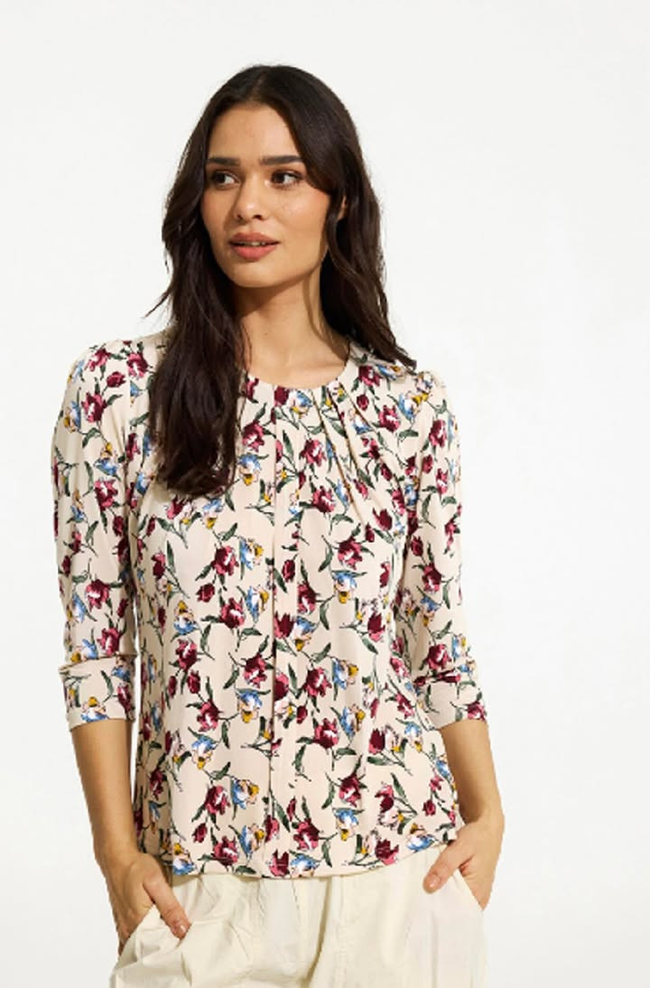 Rosengreen sælger flot bluse fra Infront til nedsat pris