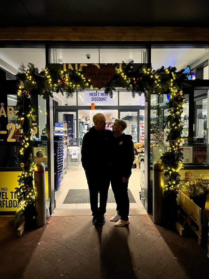 Sølvbryllupsfest hos REMA 1000 Nykøbing Mors - Sig tillykke til Lars og Iben i dag!