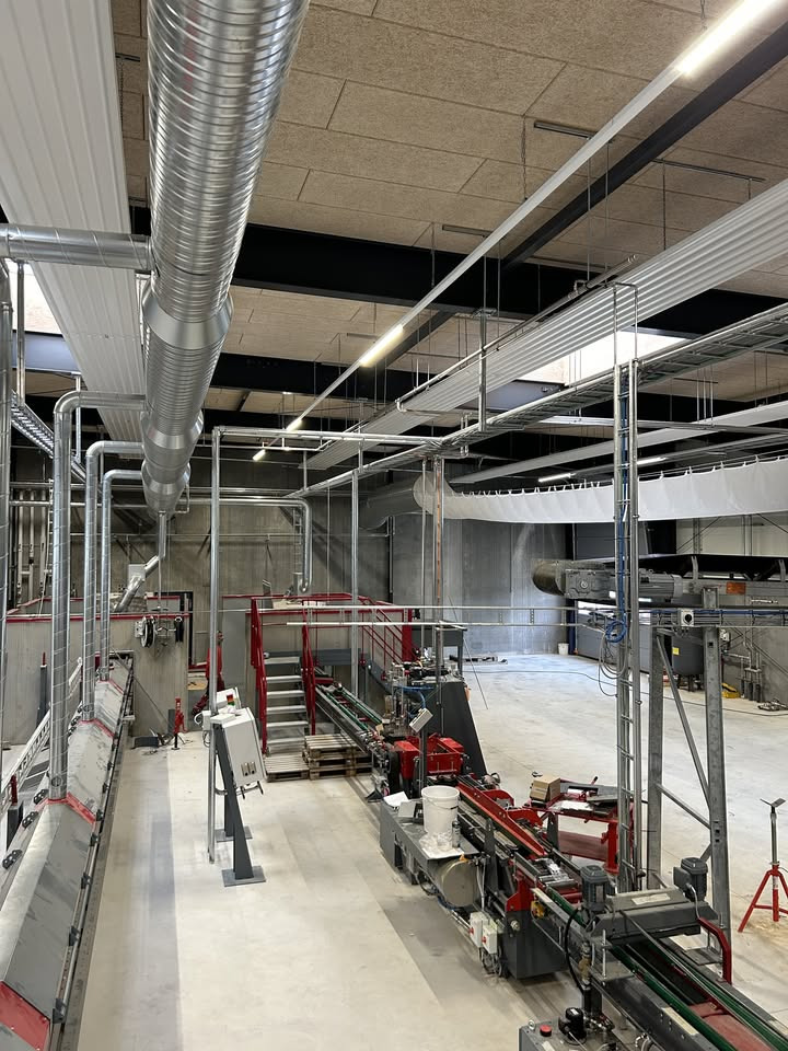 Klimablock Herning ApS optimerer indeklimaet på ny IBF tagstensfabrik