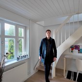 Prisjustering på villa i Nørresundby: Mæglerhuset tilbyder nu velplaceret toplansvilla til 1.945.000 kr.