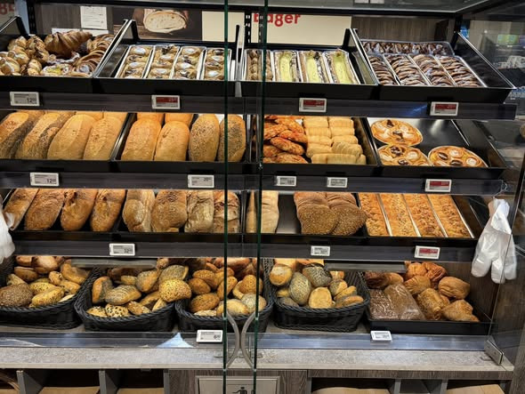 Spar Suldrup har friskbagt leverpostej og nybagt formfranskbrød i dag