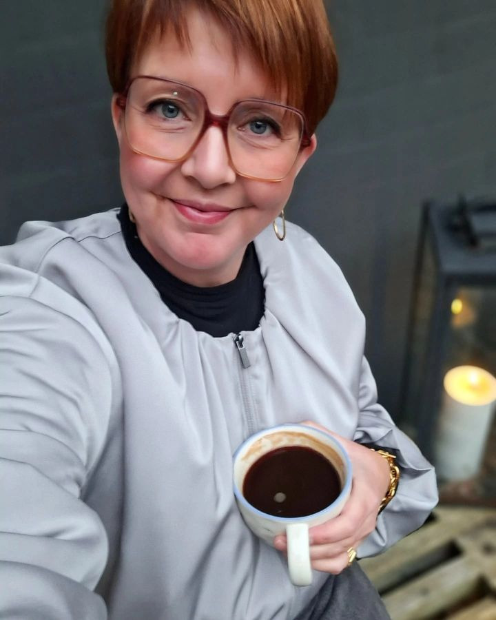 Lux By Jakobsen byder dig velkommen til en stilfuld fredag med lækre outfits