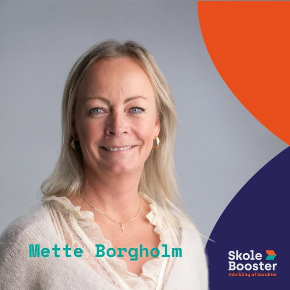 Skole Booster præsenterer Mette og Nete
