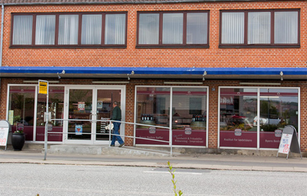 Dagens vigtigste lokale nyheder på sociale medier