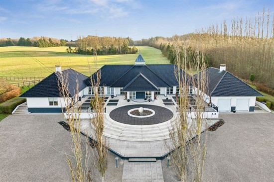 Top 6 over dyreste boliger til salg i Svenstrup J. Priser op til 39.900.000 kr