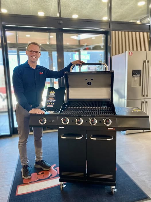 Skousen Holstebro inviterer til Open by Night med konkurrence og lokal hygge