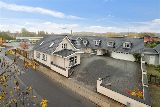 Luksus til salg: Holmelund 30 til 2.795.000 kr – Se Aarups dyreste boliger her