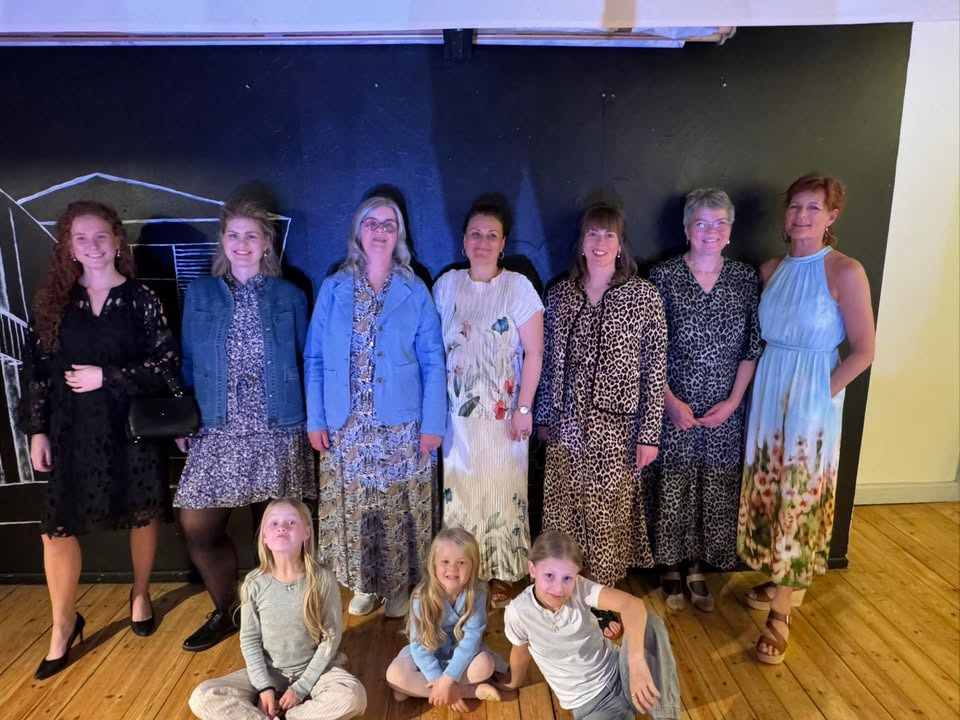 Fejring af succesfuldt modeshow hos Butik Mille