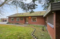 Gl Skolevej 17 og 1 anden boliger er kommet til salg denne uge i Tappernøje - se boligerne her.