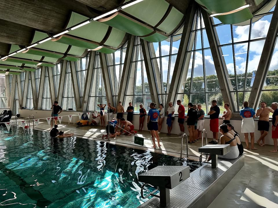 Herning Svømmehal afholder sikkerhedsdag med fokus på tryghed og førstehjælp