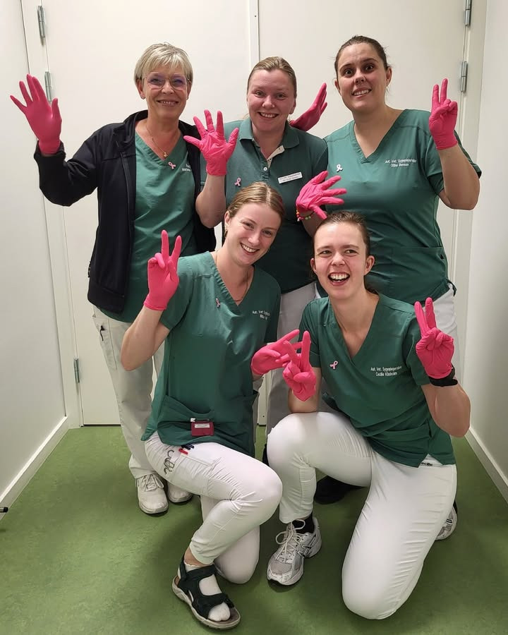 Dyrehospitalet Heden ApS støtter kampen mod brystkræft i oktober måned