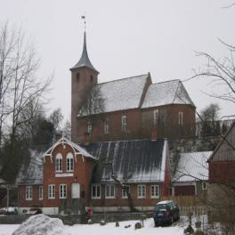 Hyggelig morgensang og fællesskab i Hvilsager Kirke