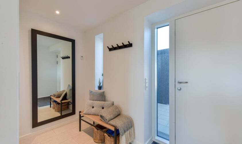 Står du klar med flyttekasser? Her er 2 ledige lejeboliger i eller omkring Mårslet