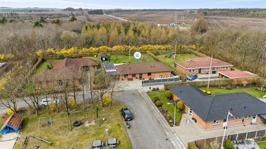 Top 6 over dyreste boliger til salg i Kibæk. Priser op til 4.595.000 kr