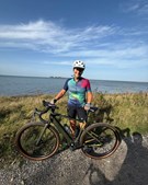 Per P. Cykler nyder lørdagsvejret ved Bogense før cykelmesse i Odense