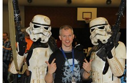 RANDERS ILDSJÆL: Benny holder SCI-FI-CON!