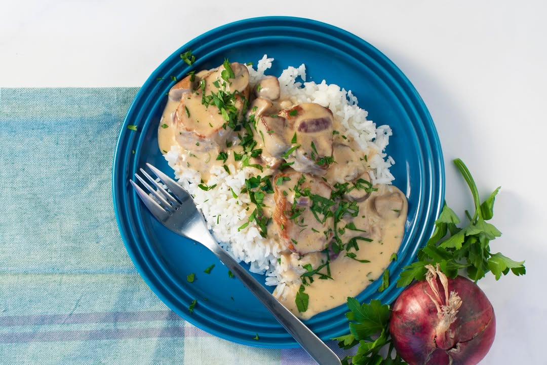 Frederiksberg Kødforsyning v/Christian Rytter Sørensen præsenterer fredagens ret: Mørbrad i flødesauce med ris til 60 kr.