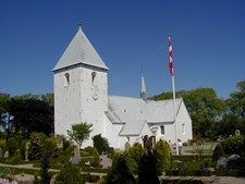 Få en frisk start på ugen med travetur ved Hurup Kirke